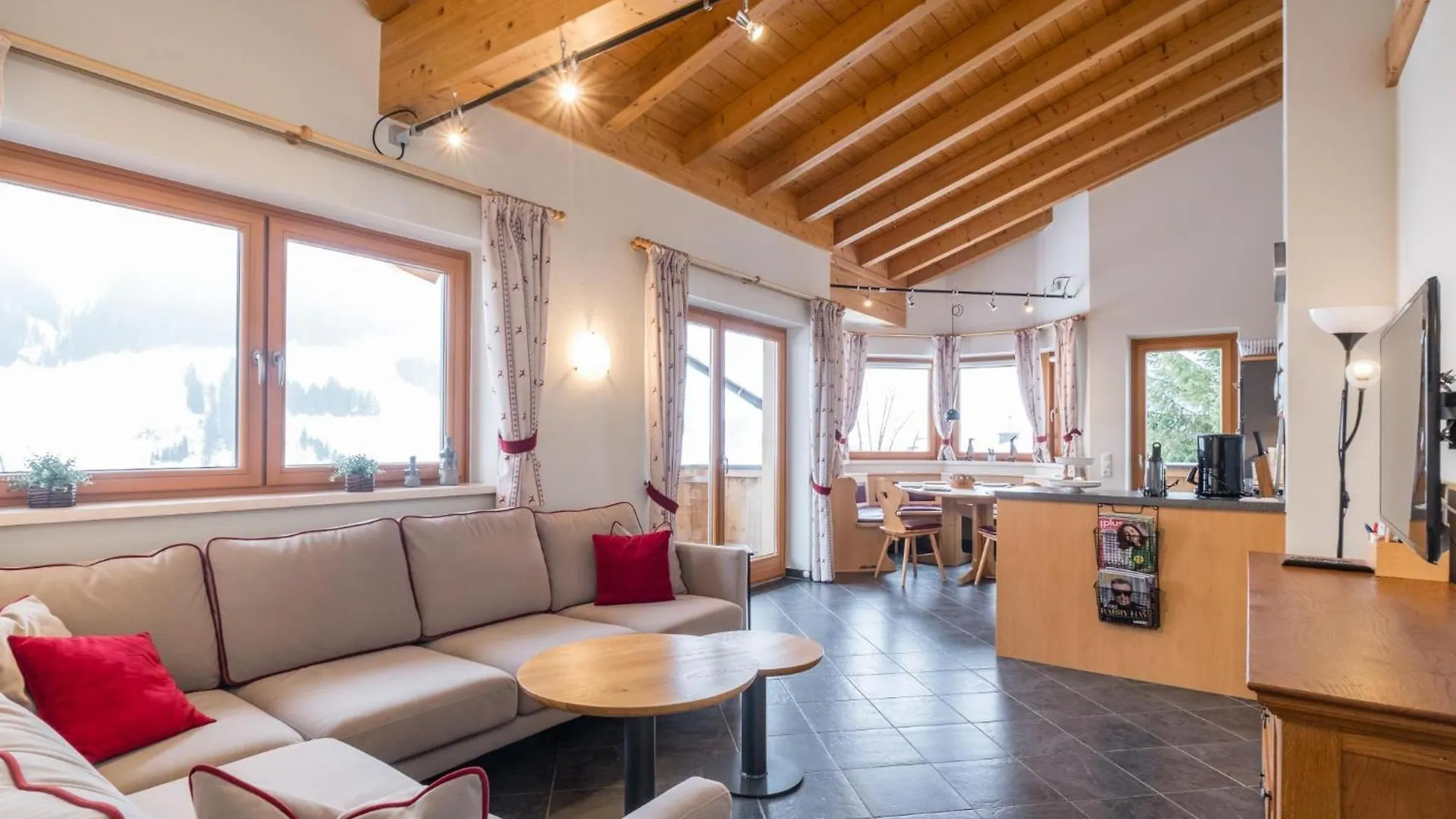 Apartment Traumlage Ski In - Ski Out Saalbach-Hinterglemm